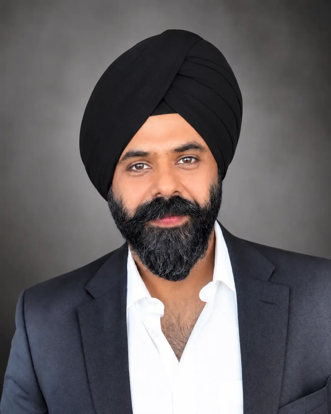 Harveer Singh, author of When Data Moves