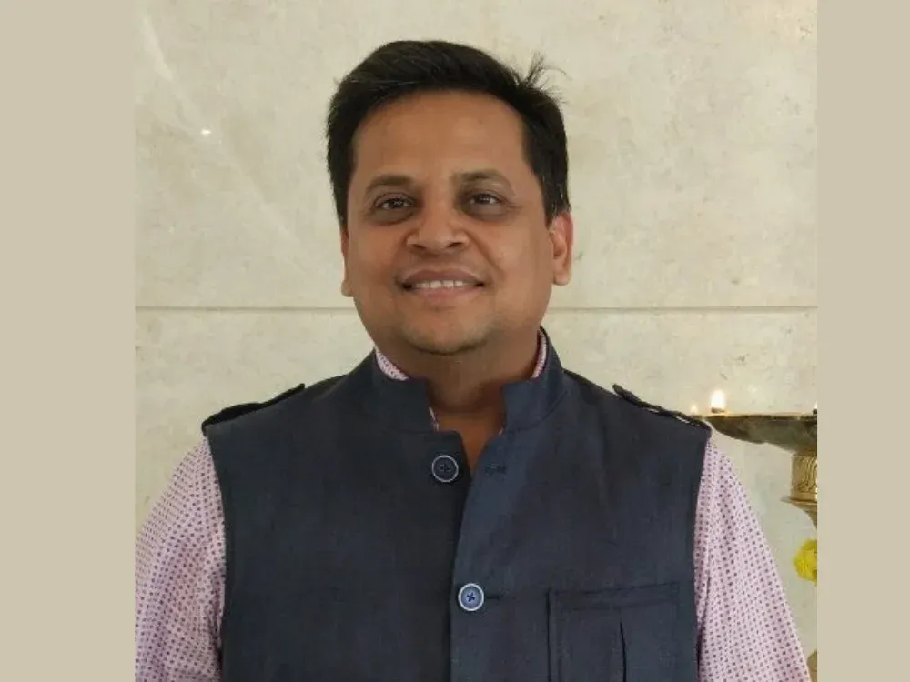 Rishi Bansal: A Pioneer in Digital Transformation